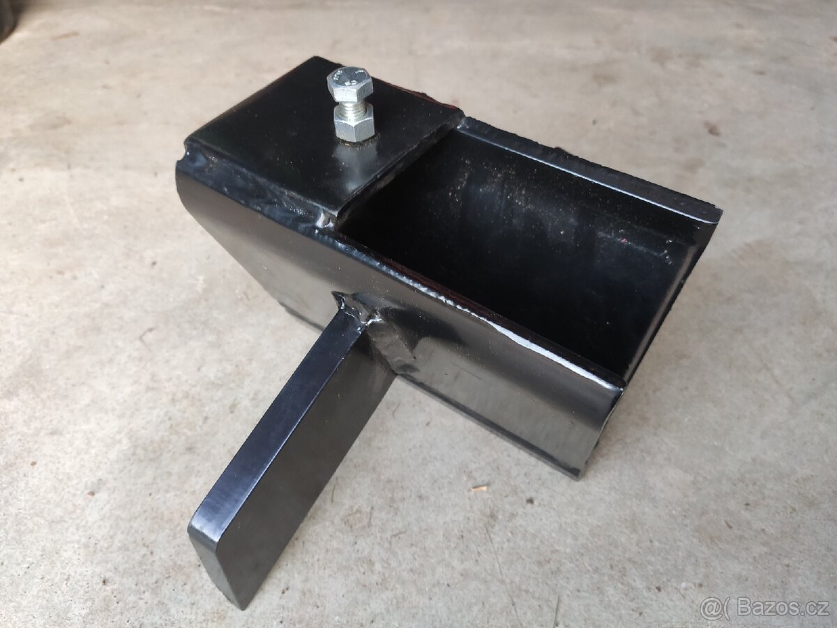 VARI Kříž štípací pro 16, 18 a 22 TON
- 3