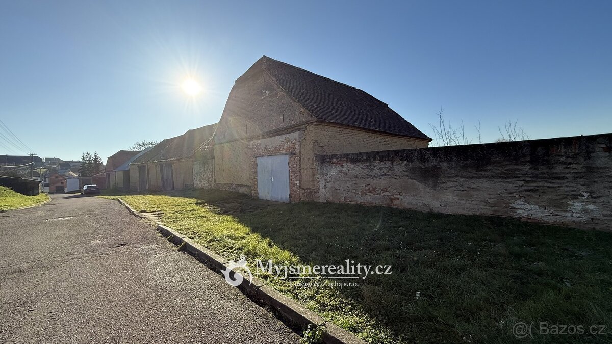 Prodej stavebního pozemku o rozloze 600 m², ev.č. JT25012 - 3