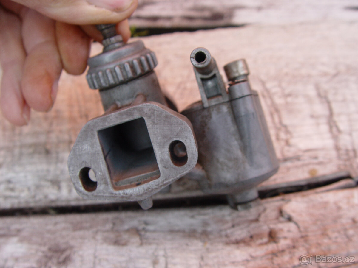 karburátor pionýr - 3