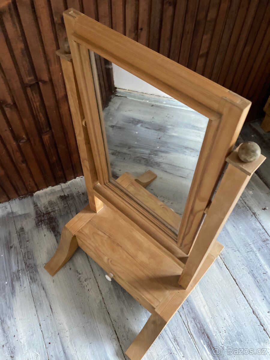 dámská toaletka/toaletní skříňka - 3