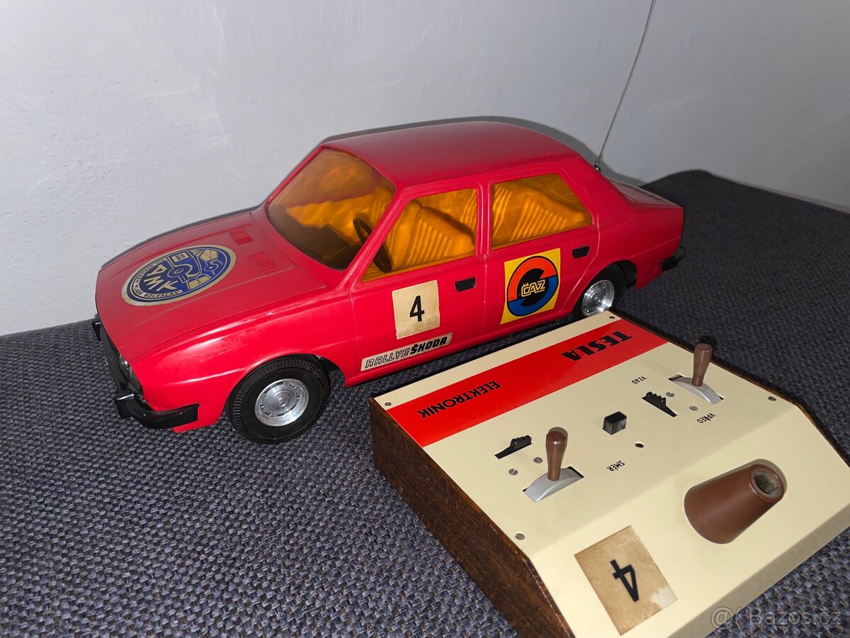 Stará hračka - Škoda Tesla - 3