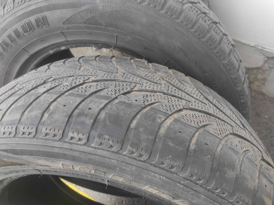 Zimní pneumatiky 235/60/R18 - 3