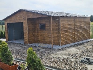 Plechová garáž 7x8m. - 3