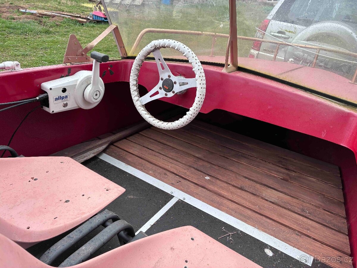 Motorový člun - 3