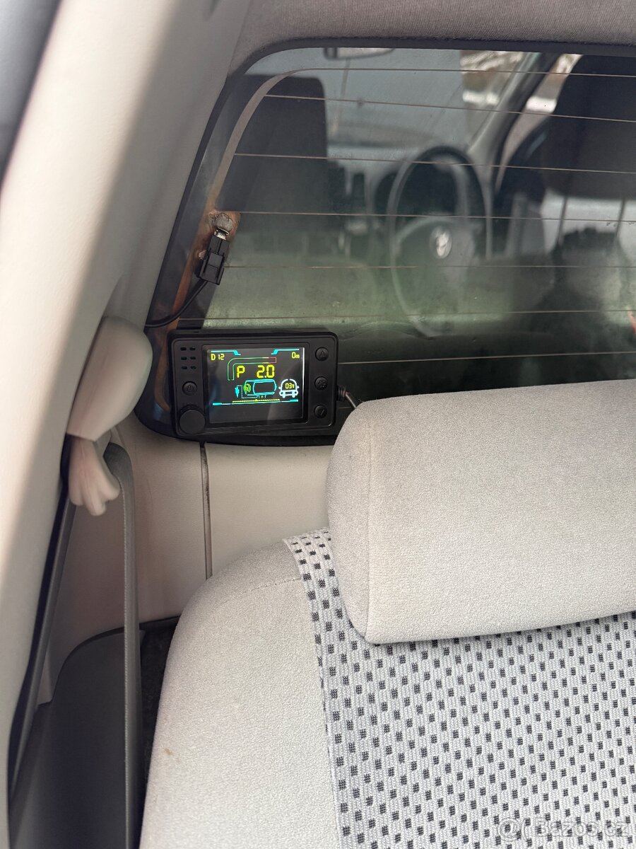 Toyota Hilux 3.0 s webastem - 3