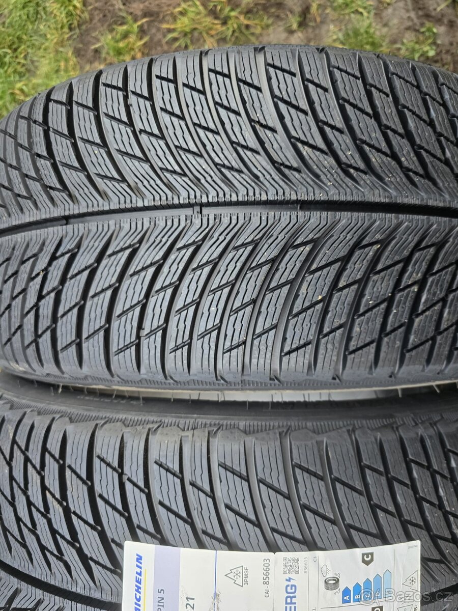 2ks Zimních pneu - 265/40R21 105V Pilot Alpin 5 SUV - 3
