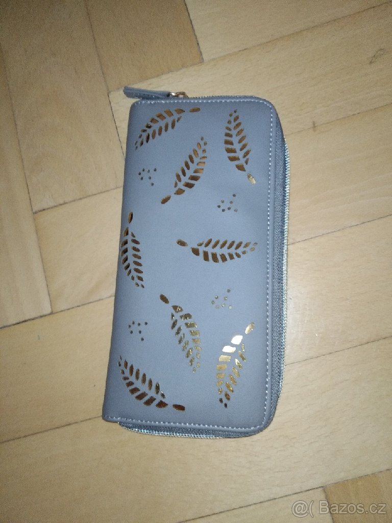 Sada: batoh + peněženka + šátek + hodinky - 3