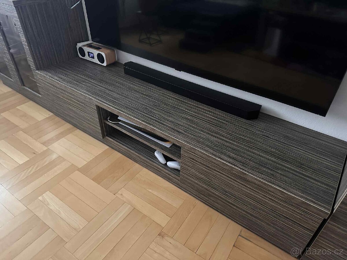 Sestava nábytku do obývacího pokoje - 3