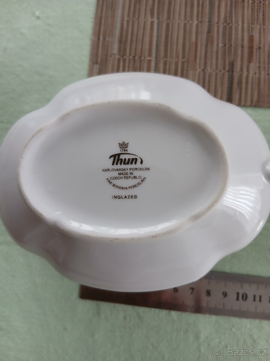 Bílý porcelán retro ,značený - 3