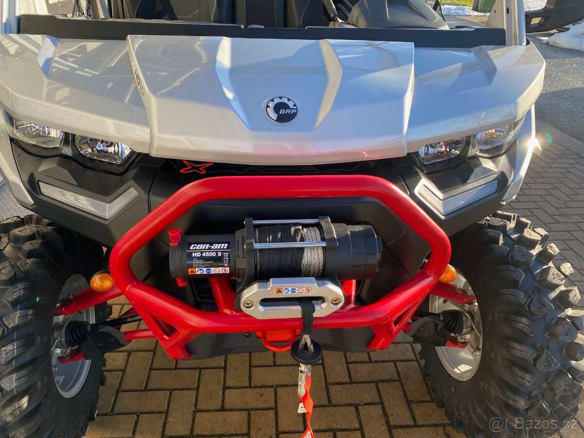 Čtyřkolka Can-Am Traxter HD10 XMR DPS INT MY 25