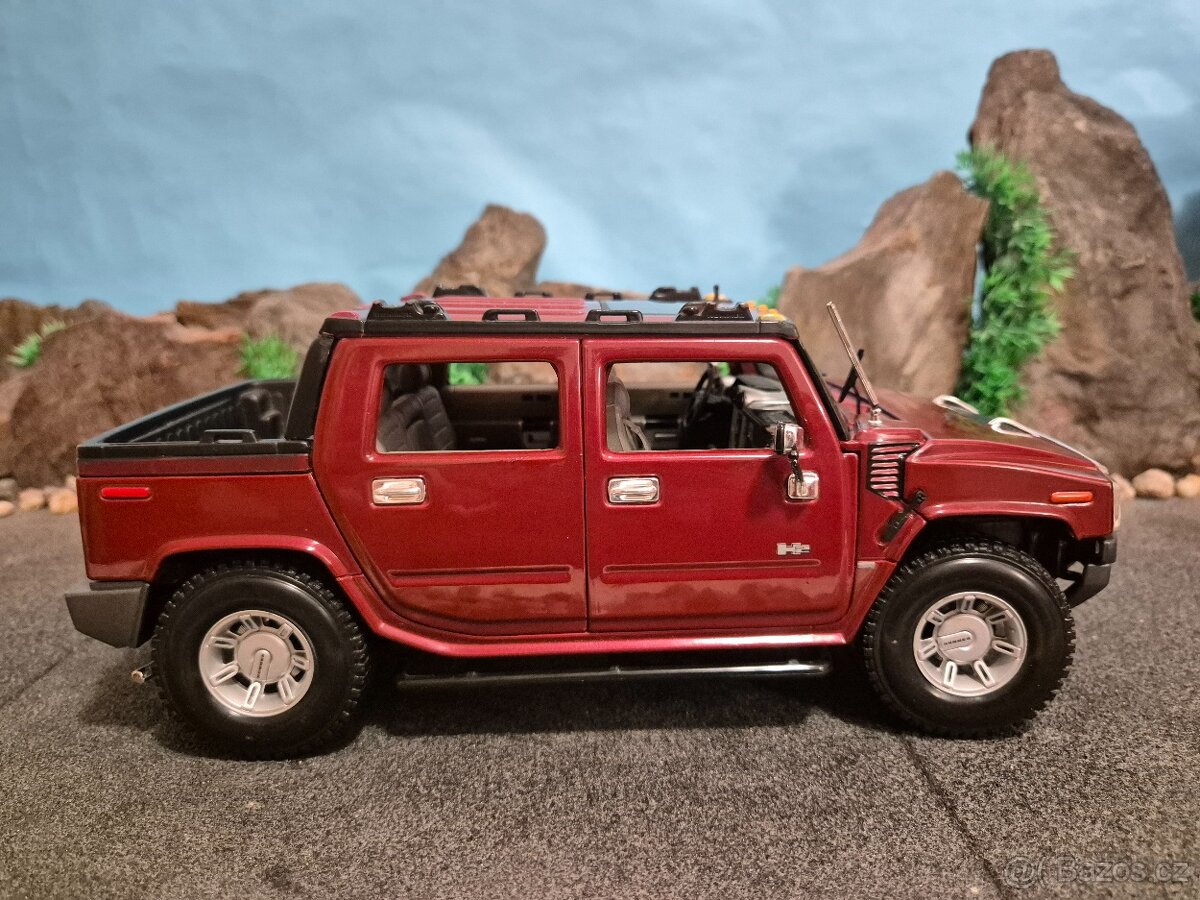 Prodám model 1:18 Hummer H2 pickup - 3