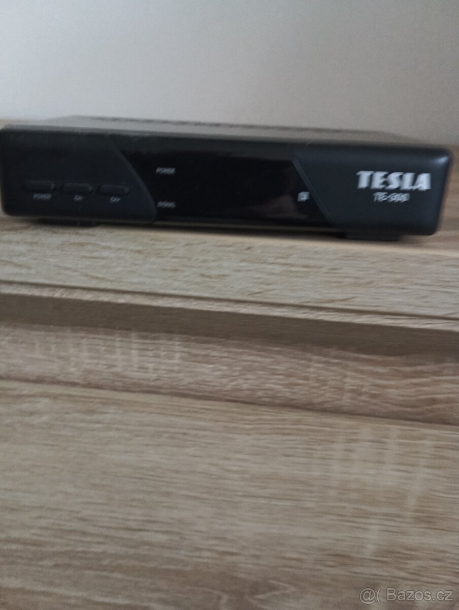Set Top Box TESLA-TE300 - 3