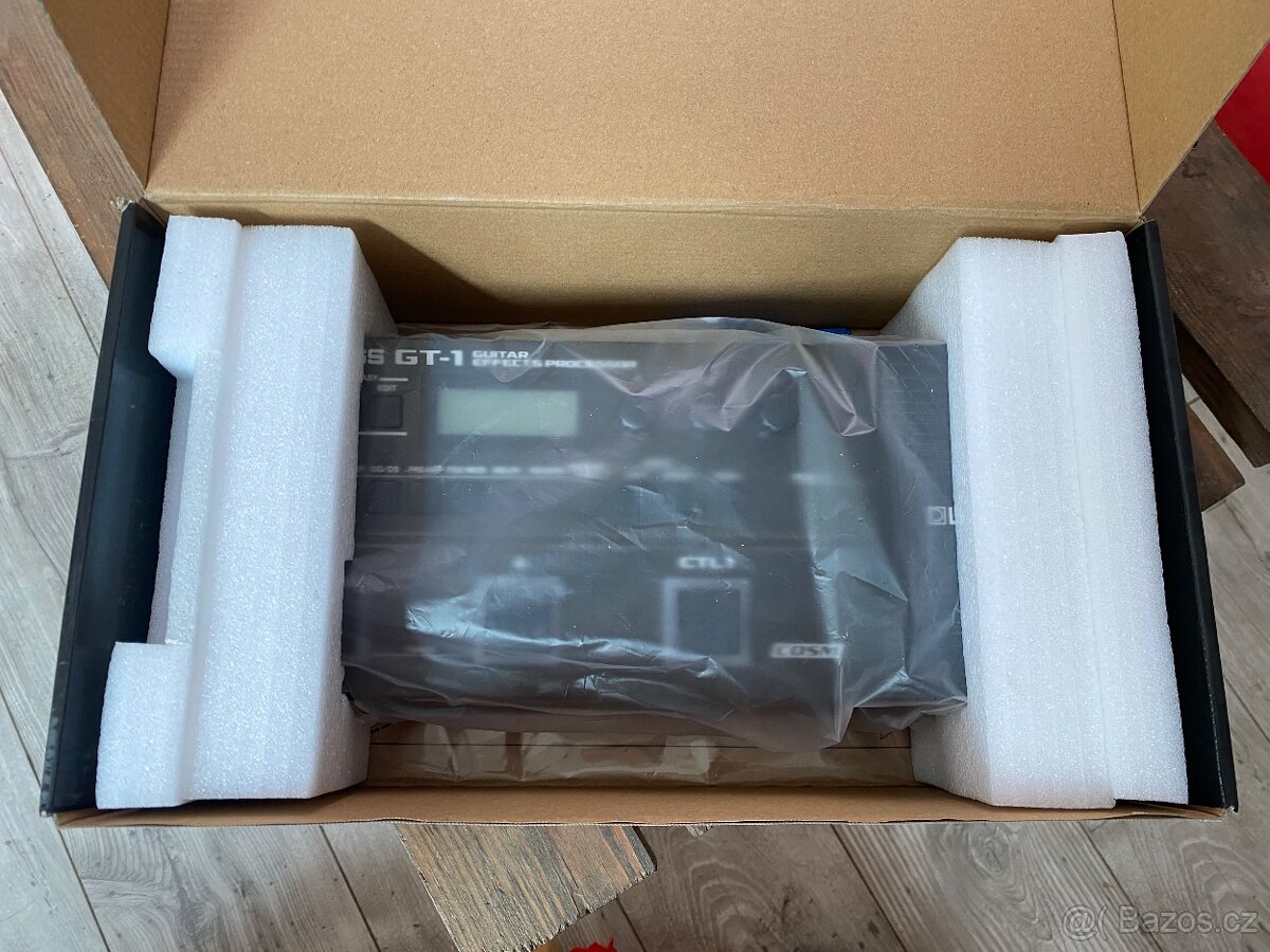 Kytarový Multiefekt Boss Gt-1 - 3