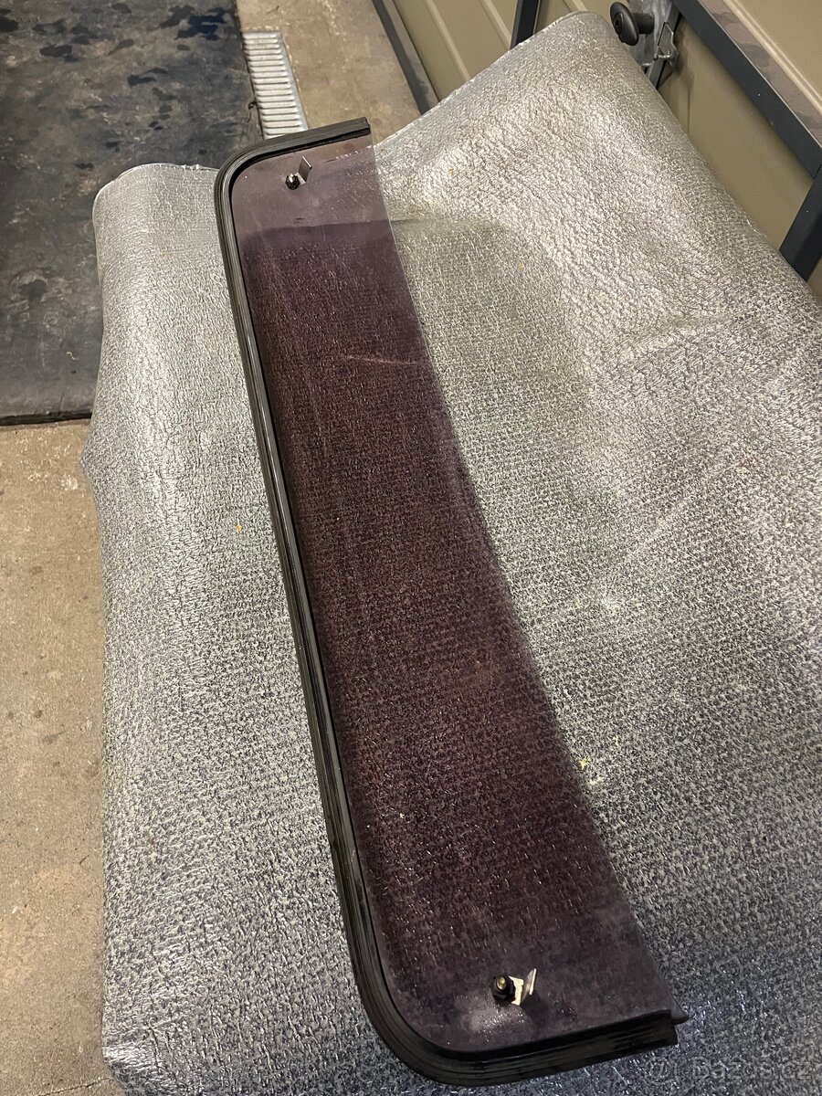 BMW e30 deflektor šibru - 3