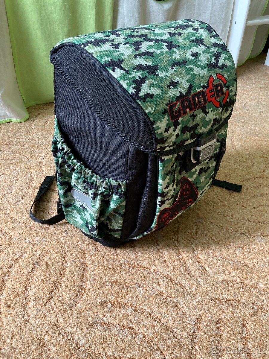 Skolni aktovka HAMA - 3