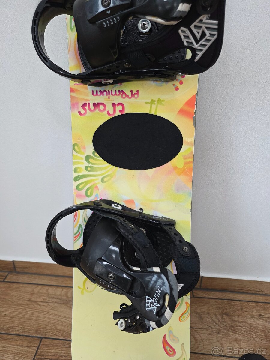 Snowboard 108 cm + boty - 3