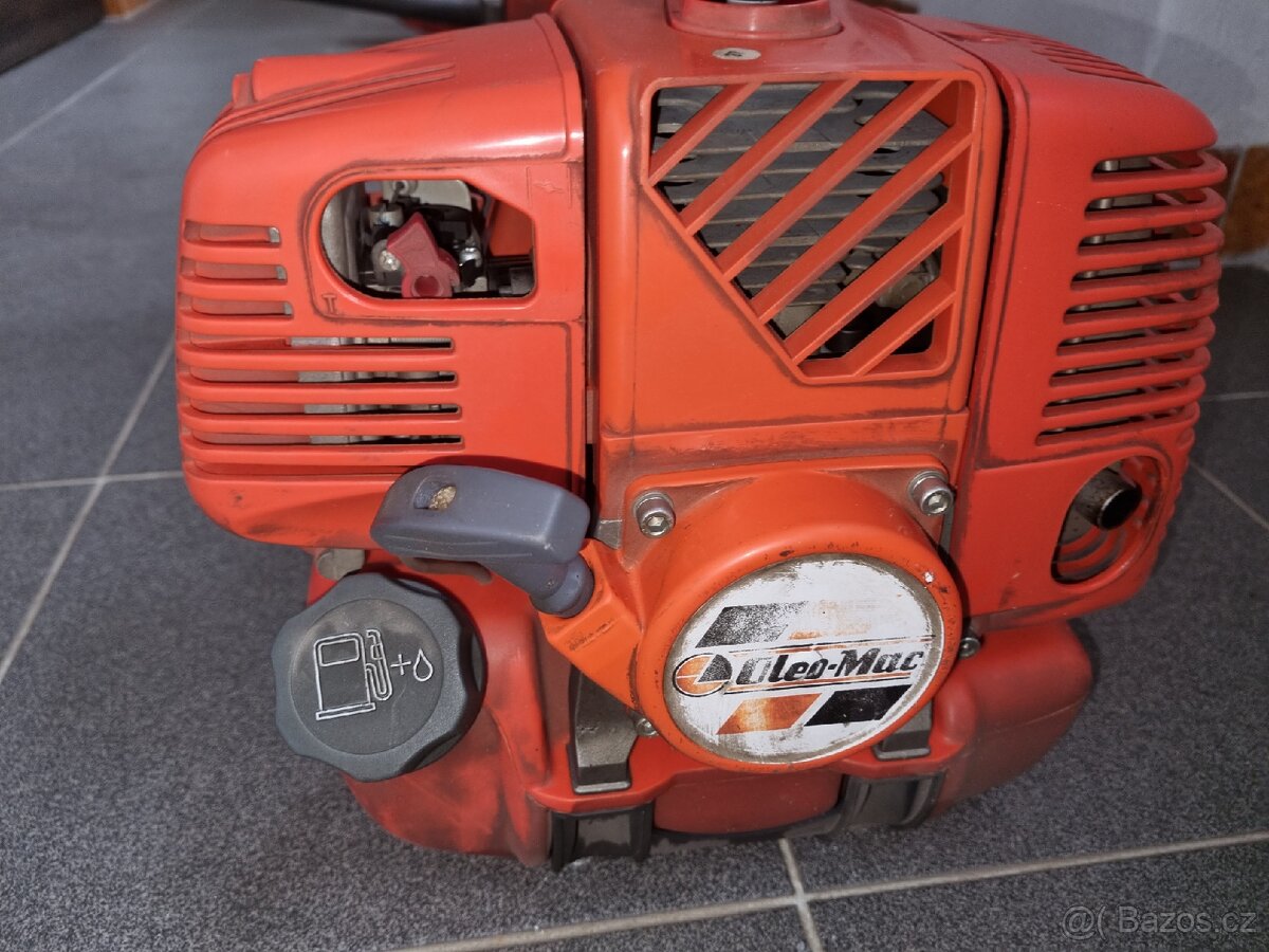 Prodám křovinořez OLEO-MAC - 3