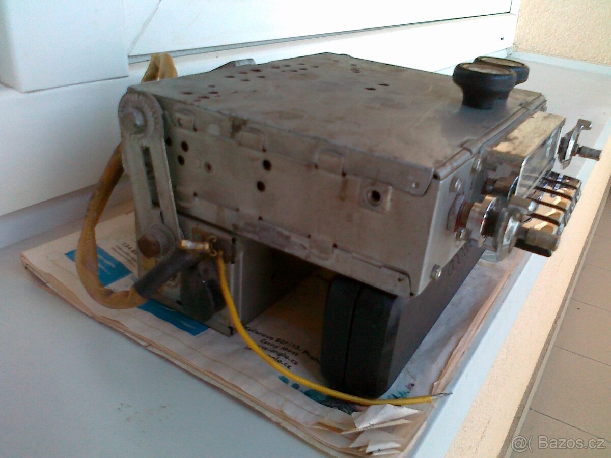 Prodám autorádio BLAUPUNKT-- - 3