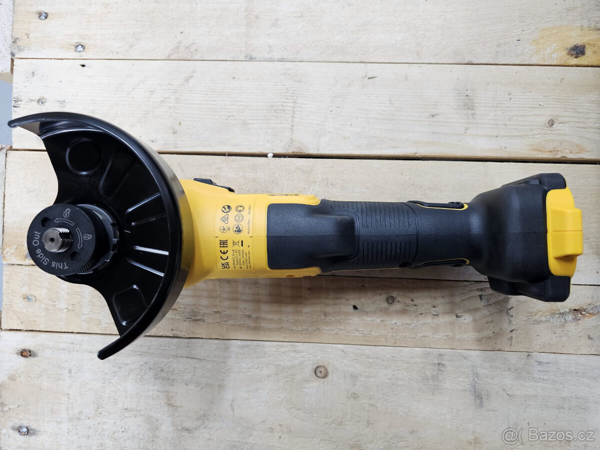 DeWALT DCG409VS + batt + nabíječka + kufr - 3