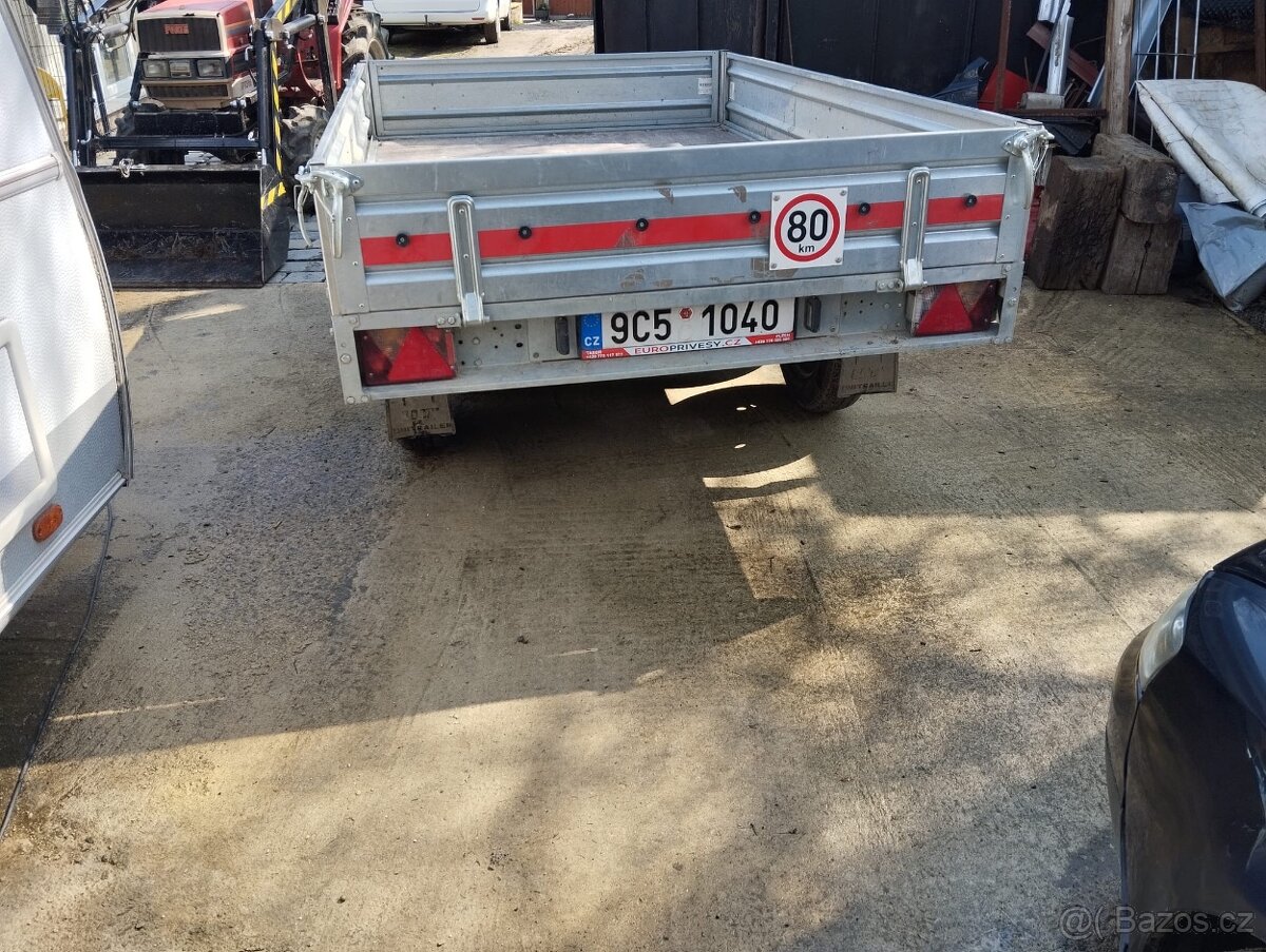 Přívěsný vozík bržděný na 2 tuny - 3