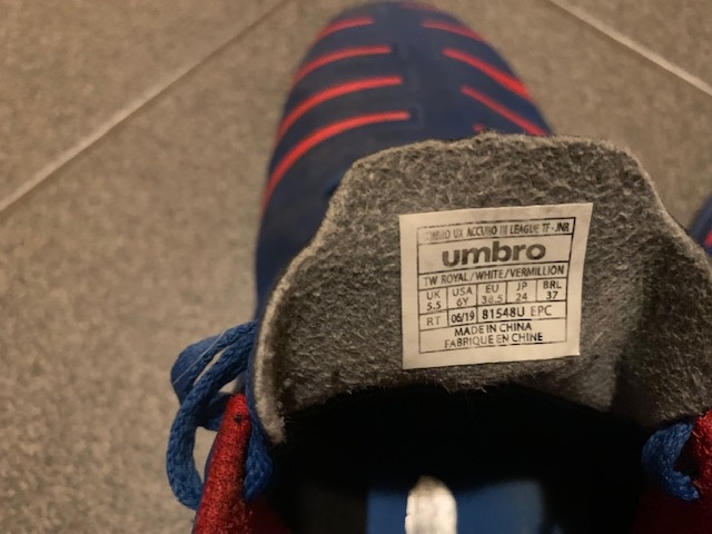 Turfy zn. Umbro, vel. 38,5 - 3
