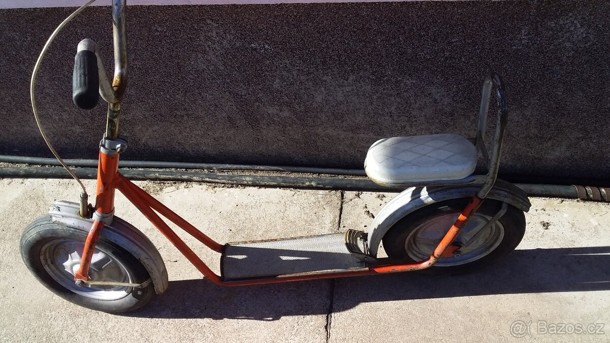 Koloběžka se sedátkem - 3