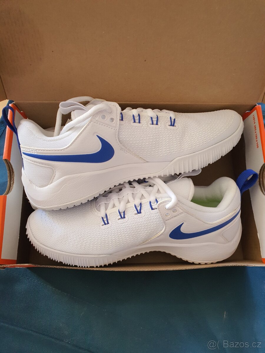 WMNS Nike Zoom Hyperace 2 - 3