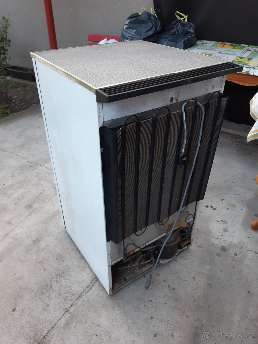 Lednice do dílny nebo na chatu - 3