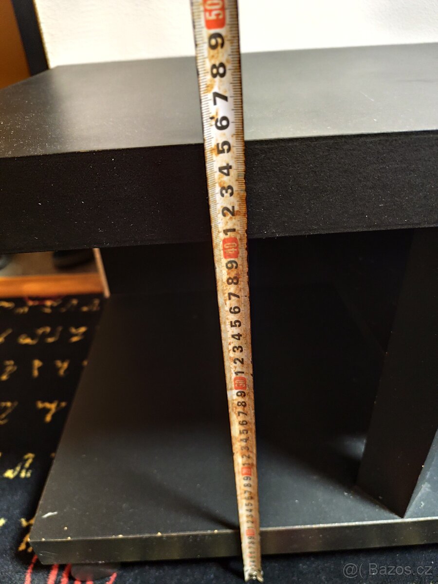 Stolek pod televizi - 3