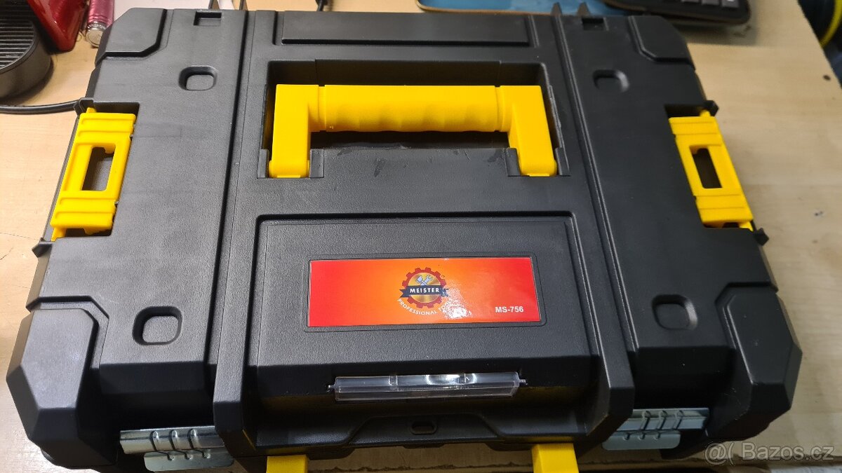 Aku razovy utahovak a vrtacka - 3