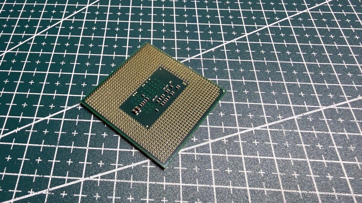 Paměti a procesor notebook - 3