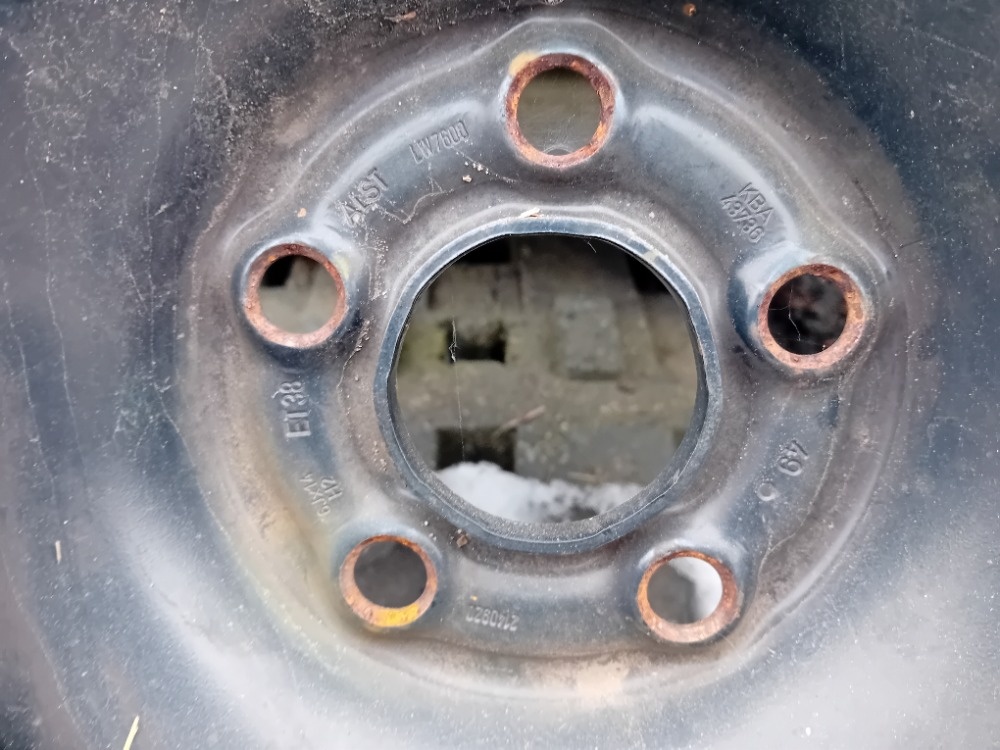 Kola VW Golf 14" - 3