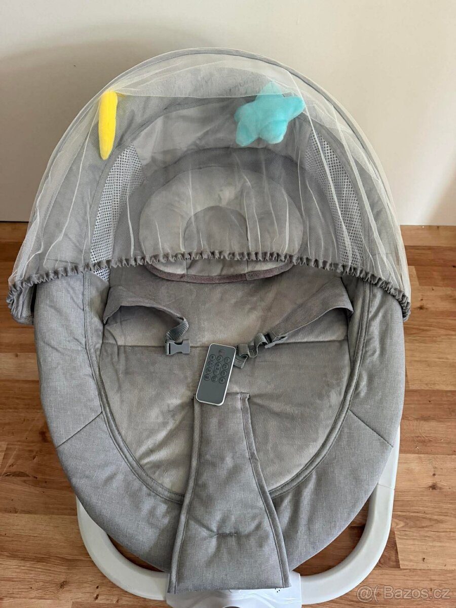 houpačka s dálkovým ovládáním. - 3