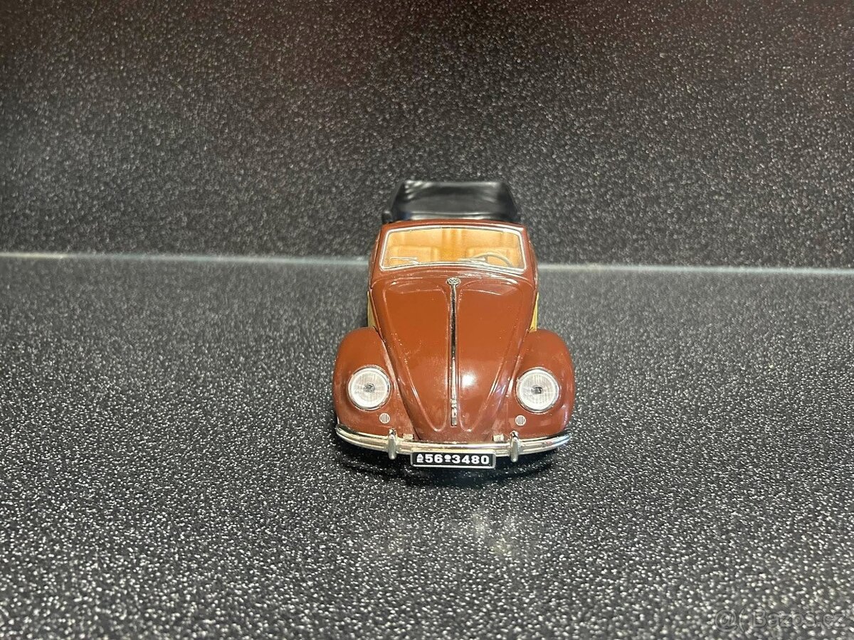 Volkswagen Beetle cabrio 1:18 - 3