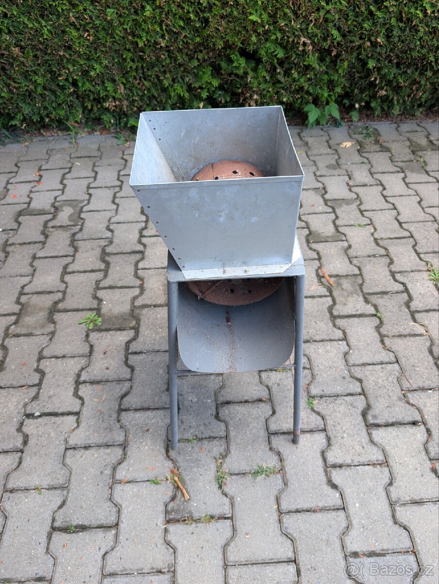 Struhadlo na řepu - 3