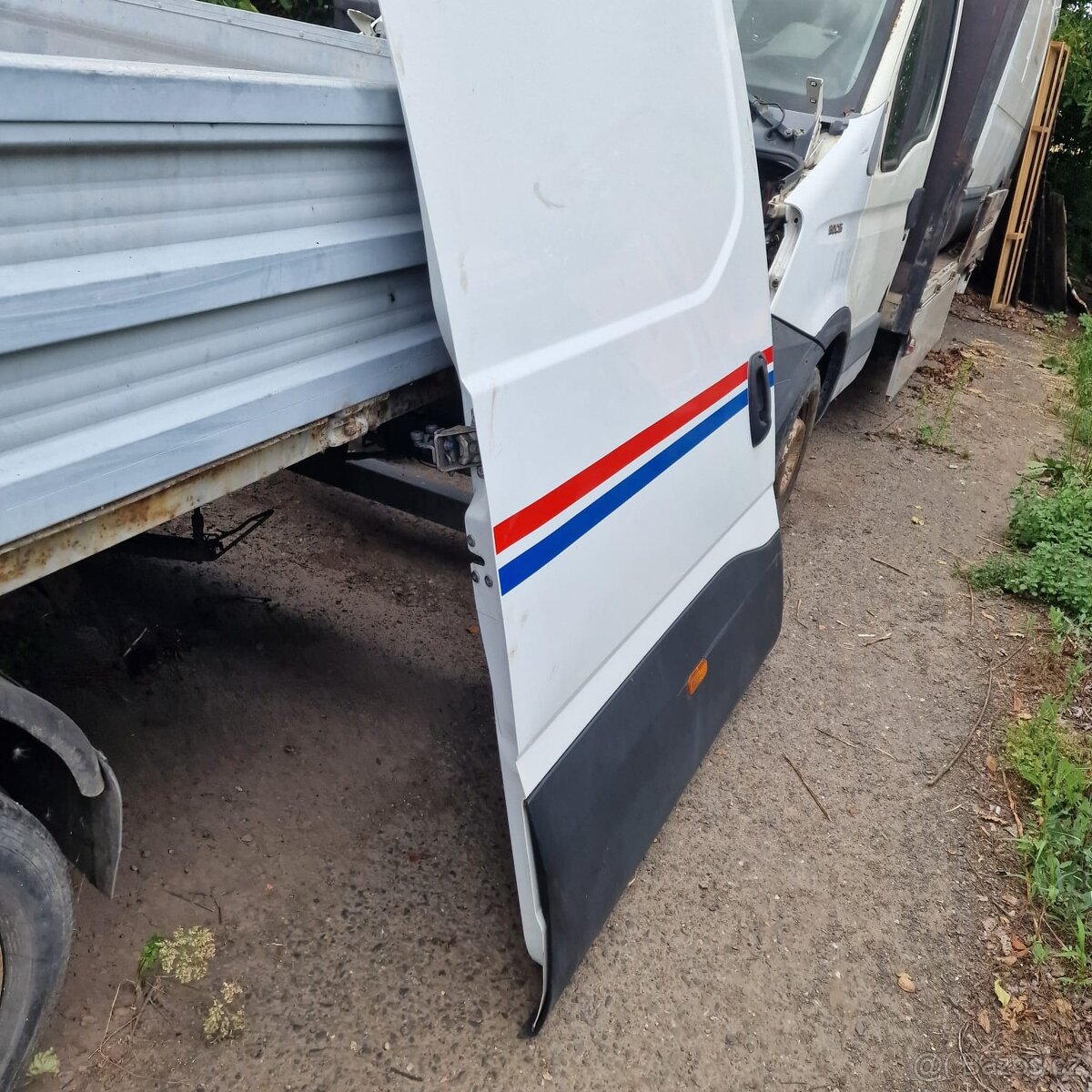 Boční dveře Iveco daily - 3