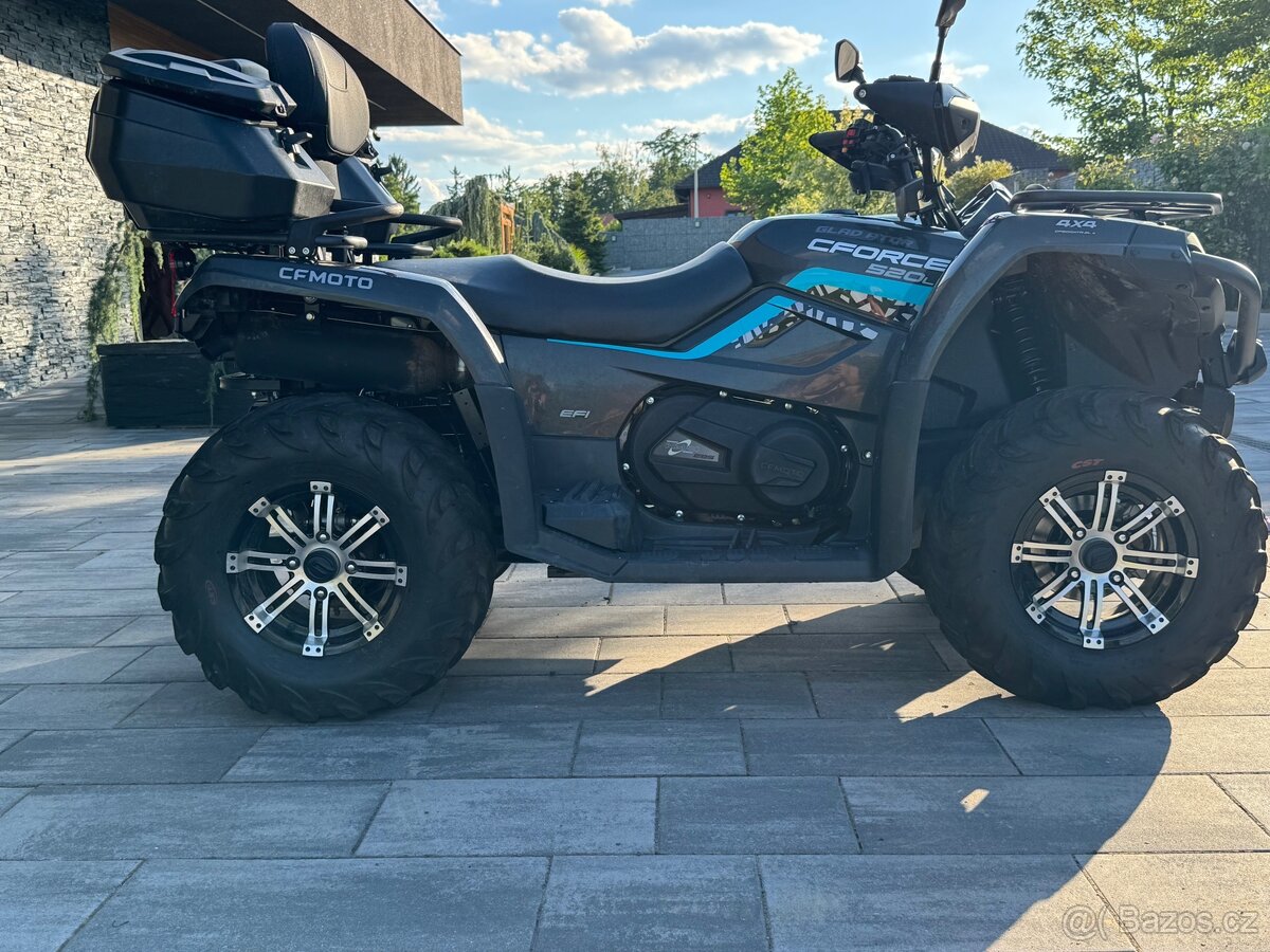 Ctyrkolka CF moto 520L