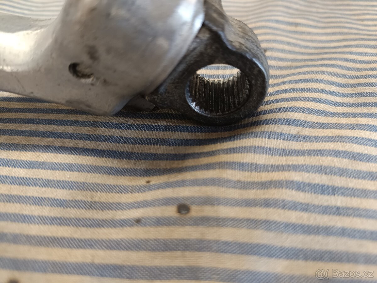 Prodám našlapovací páku Suzuki RM125 - 3