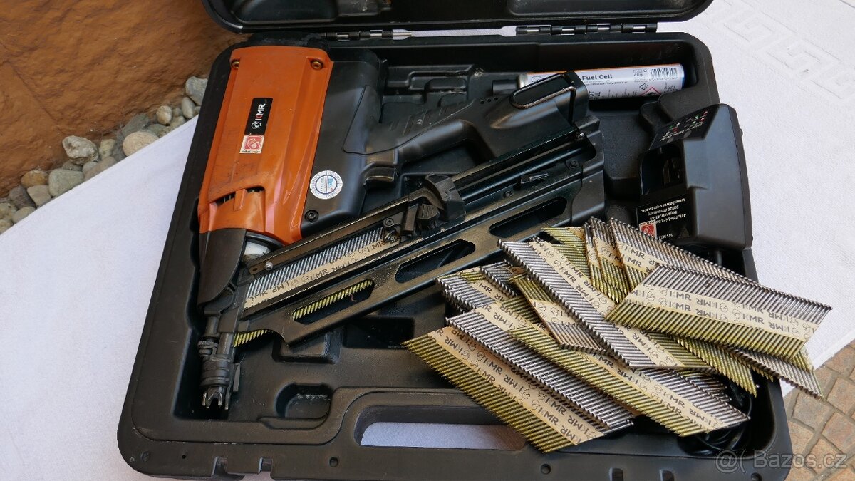 Hřebíkovačka plynová KMR D34/90-G641E - 3