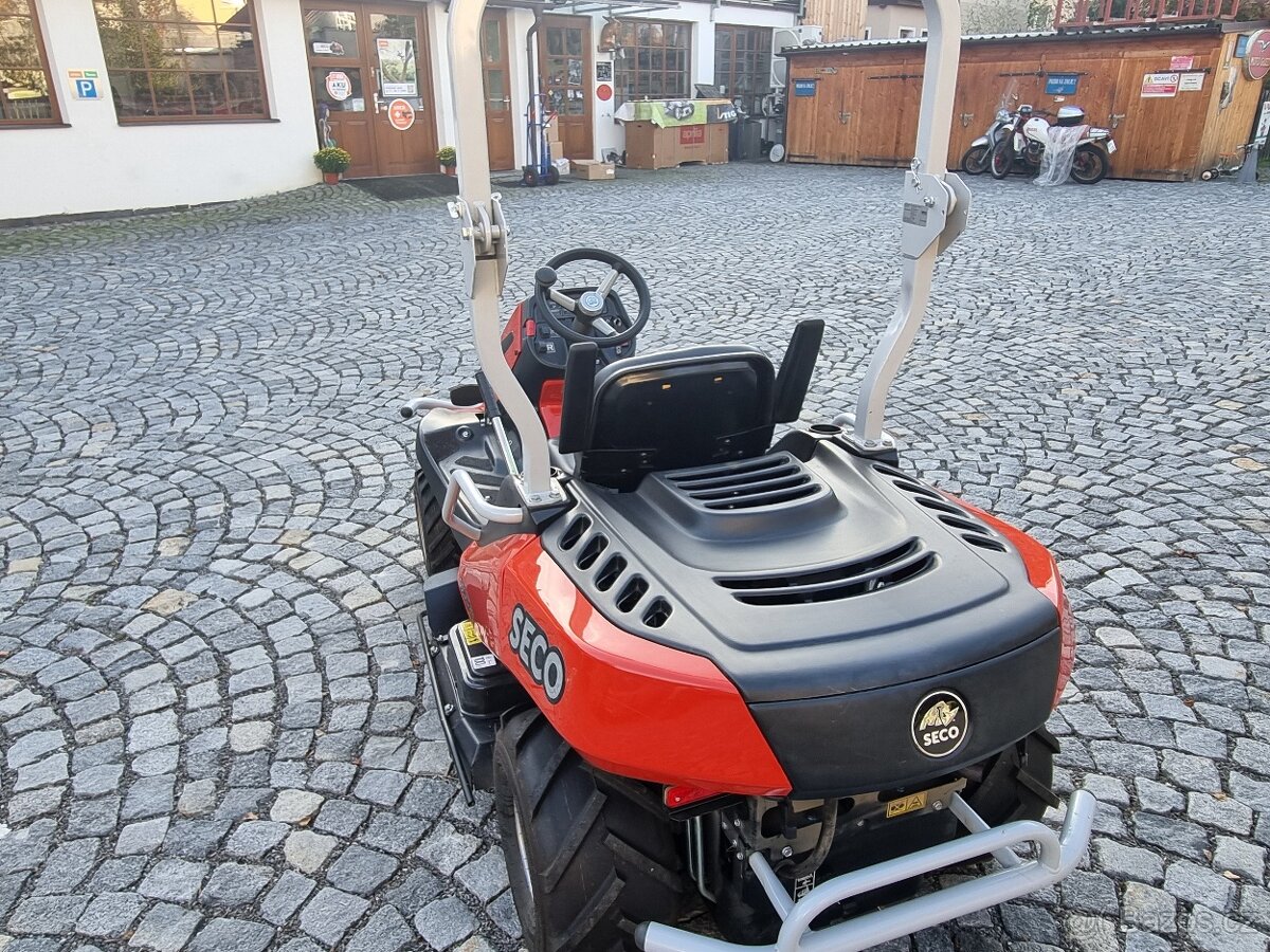 Zahradní traktor Goliath 4x4 26 HP, r.v. 2024 - 3