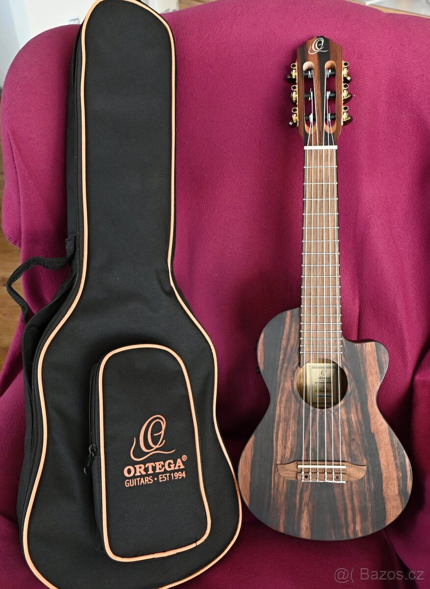 Prodám elektroakustické Guitarlele ORTEGA - 3