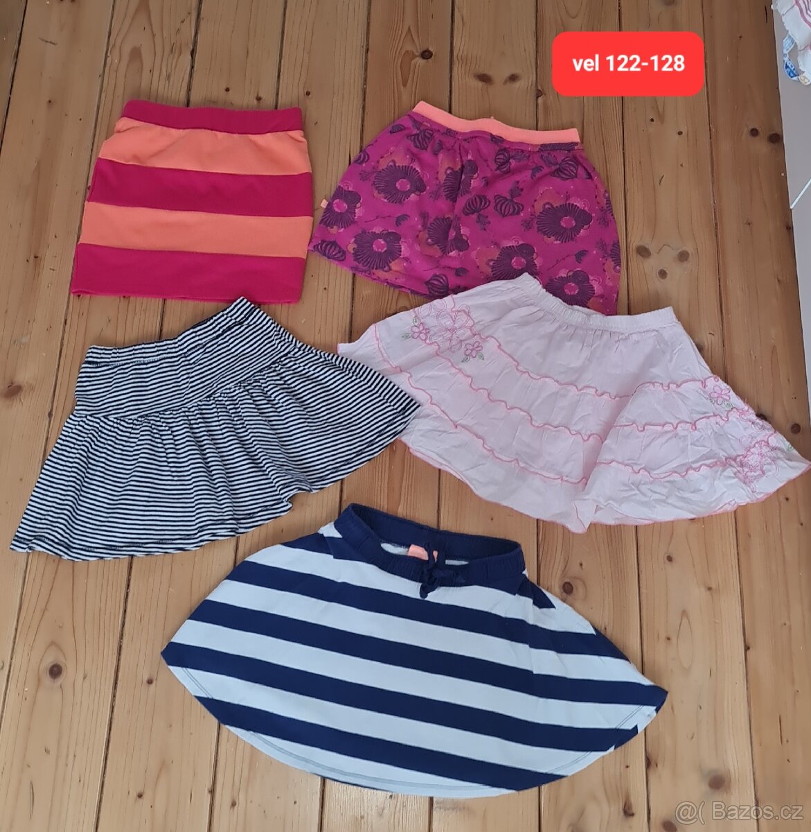 Vel 122-128 - dívčí - šaty,sukně,trička,leginy.... - 3