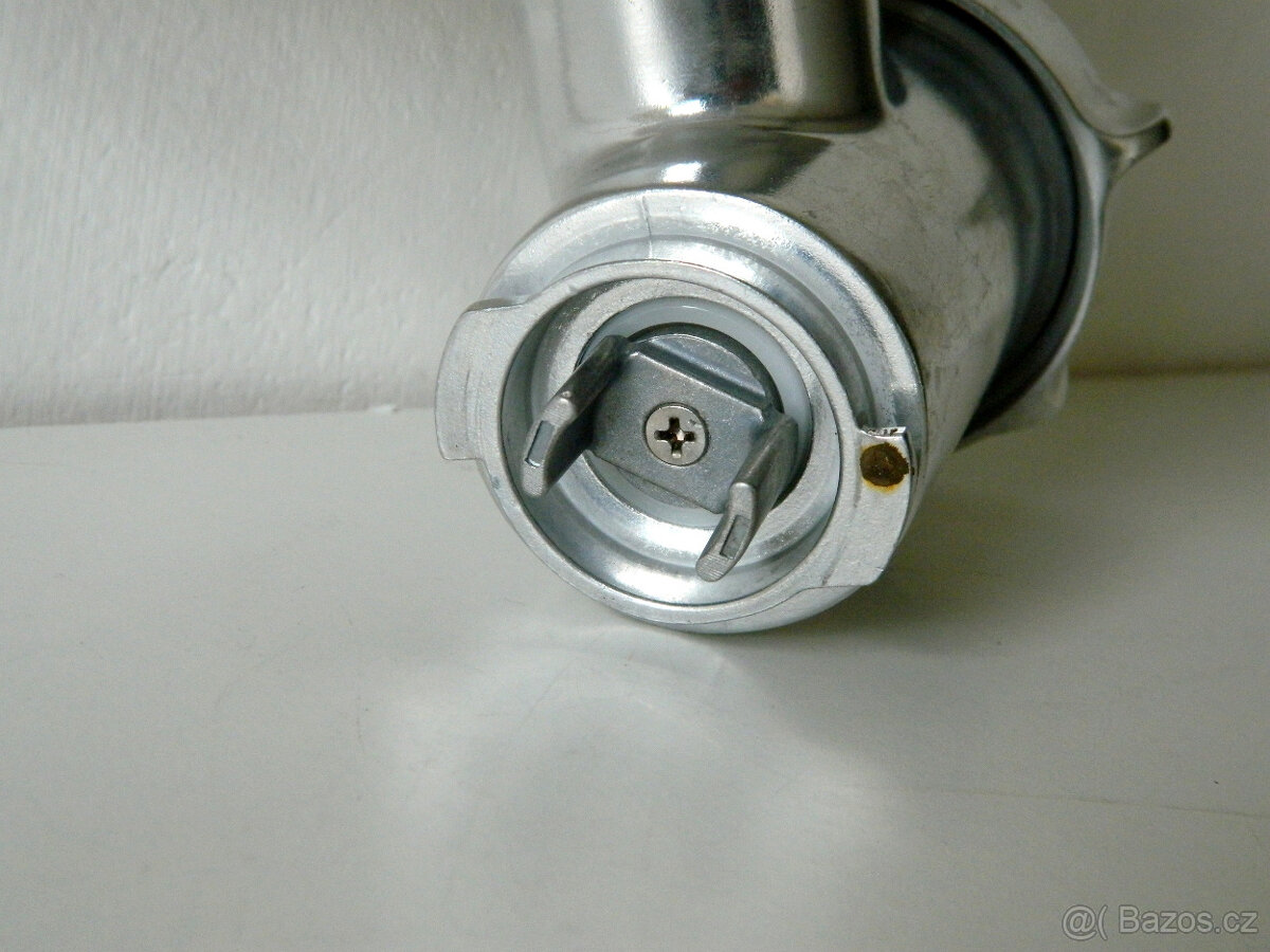 Mlýnek na maso k robotu Kenwood KM 280 - 3