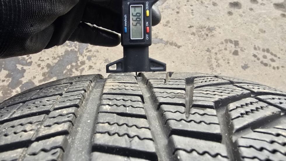 Zimní pneumatika 225/50/17 Hankook - 3