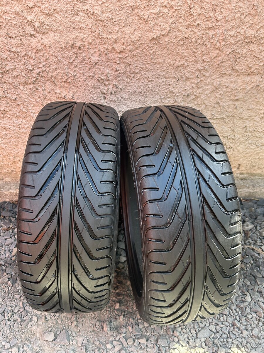 Prodám gumy 215/45/17 - 3