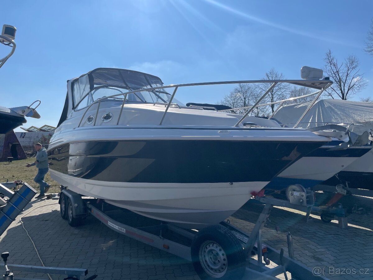 Larson 260 Cabrio Volvo Penta D4 zimní cena - 3