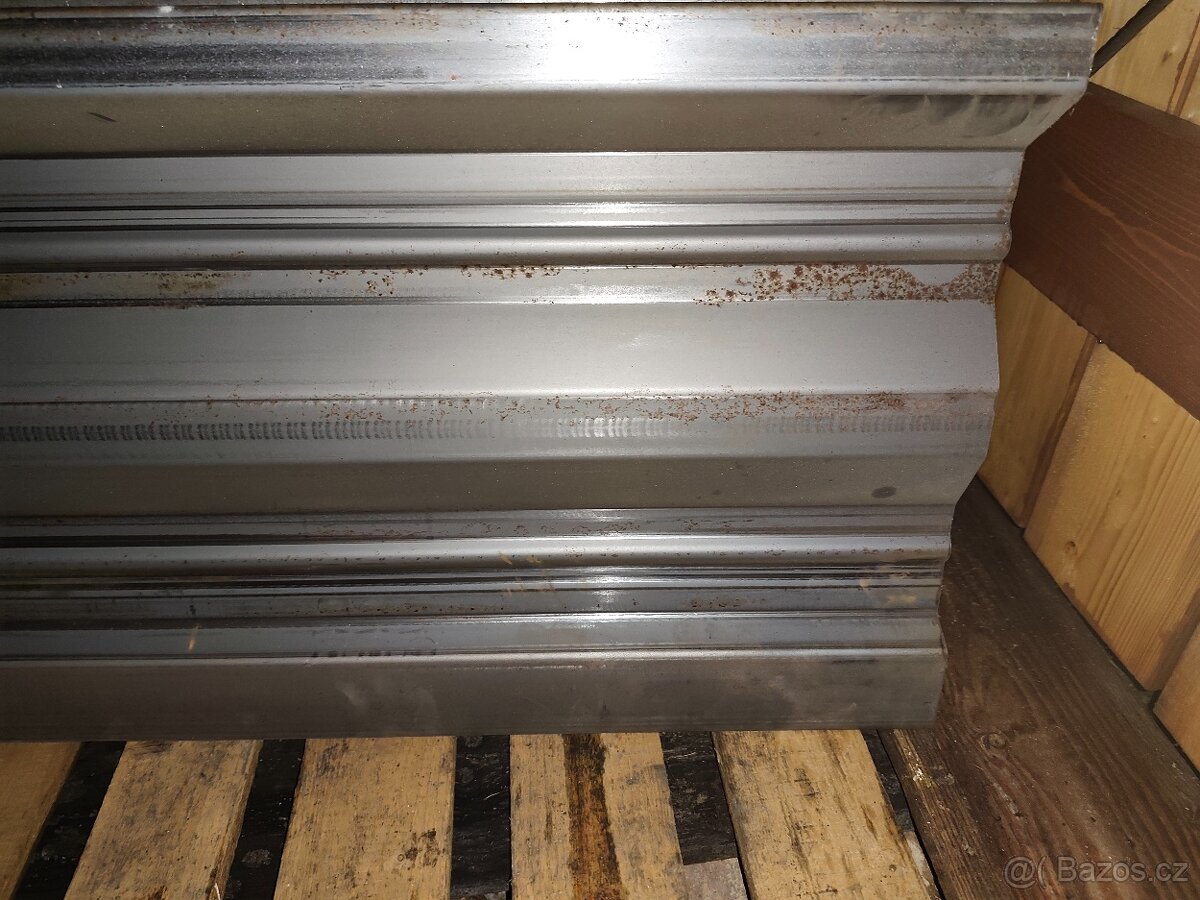 Plechové sajtny na vlek - 3