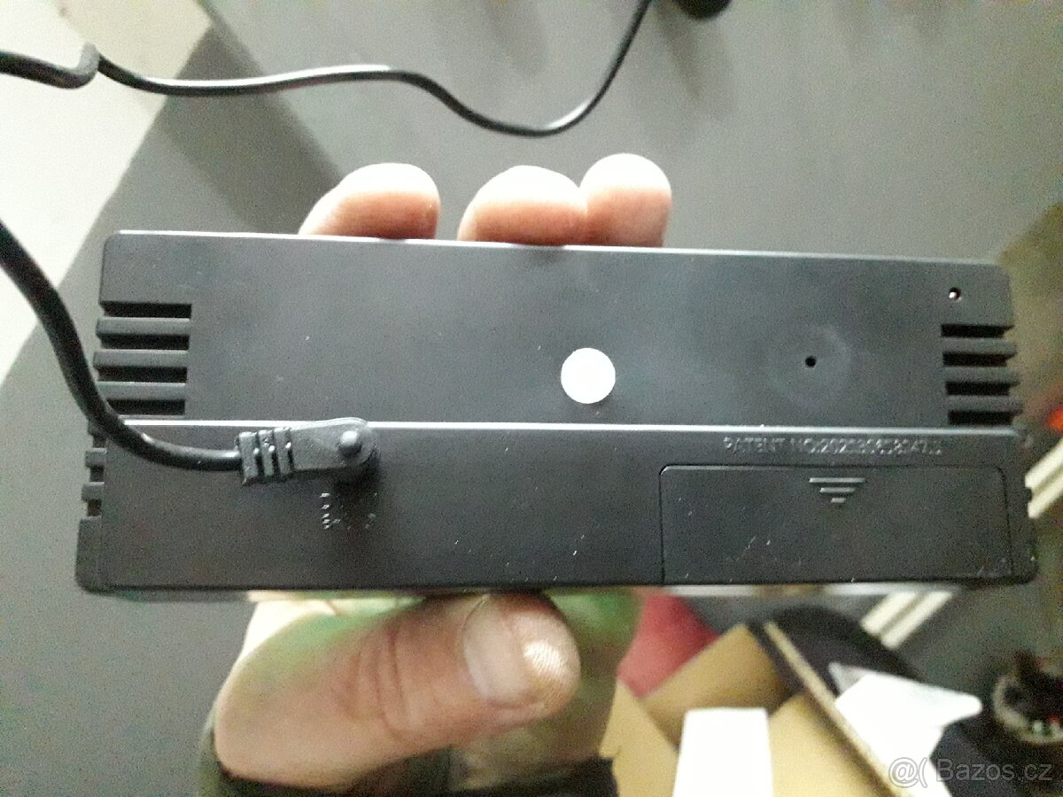 Digitální hodiny s budíkem - 3