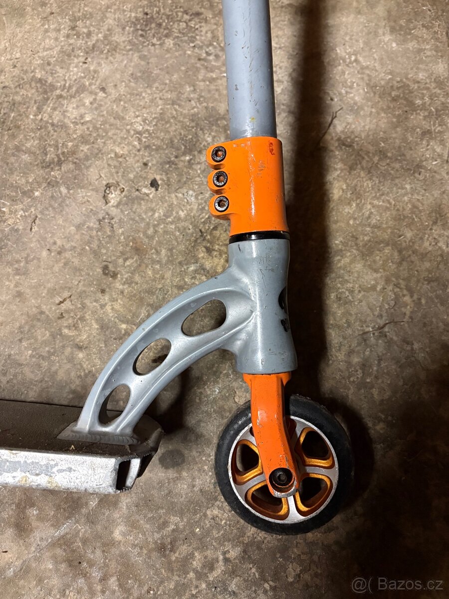 Freestyle koloběžka MGP VX4 NITRO - 3