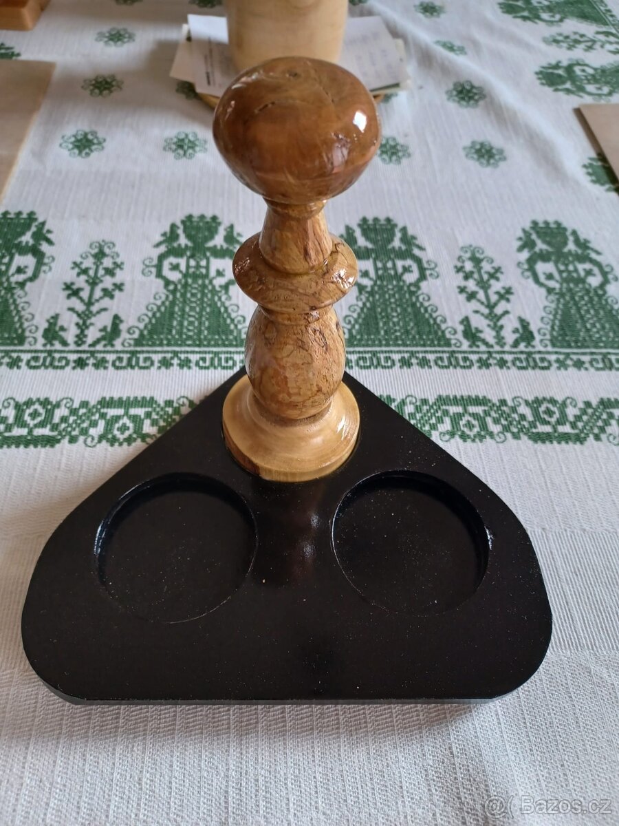 Držák na kořenky - 3